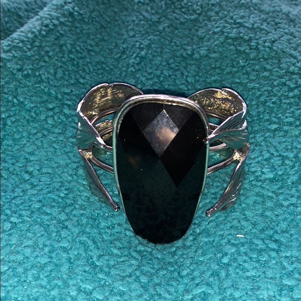 sliver and black gem bracelet